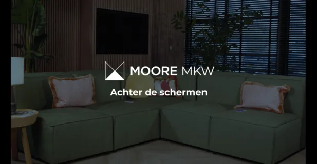 Achter de schermen header